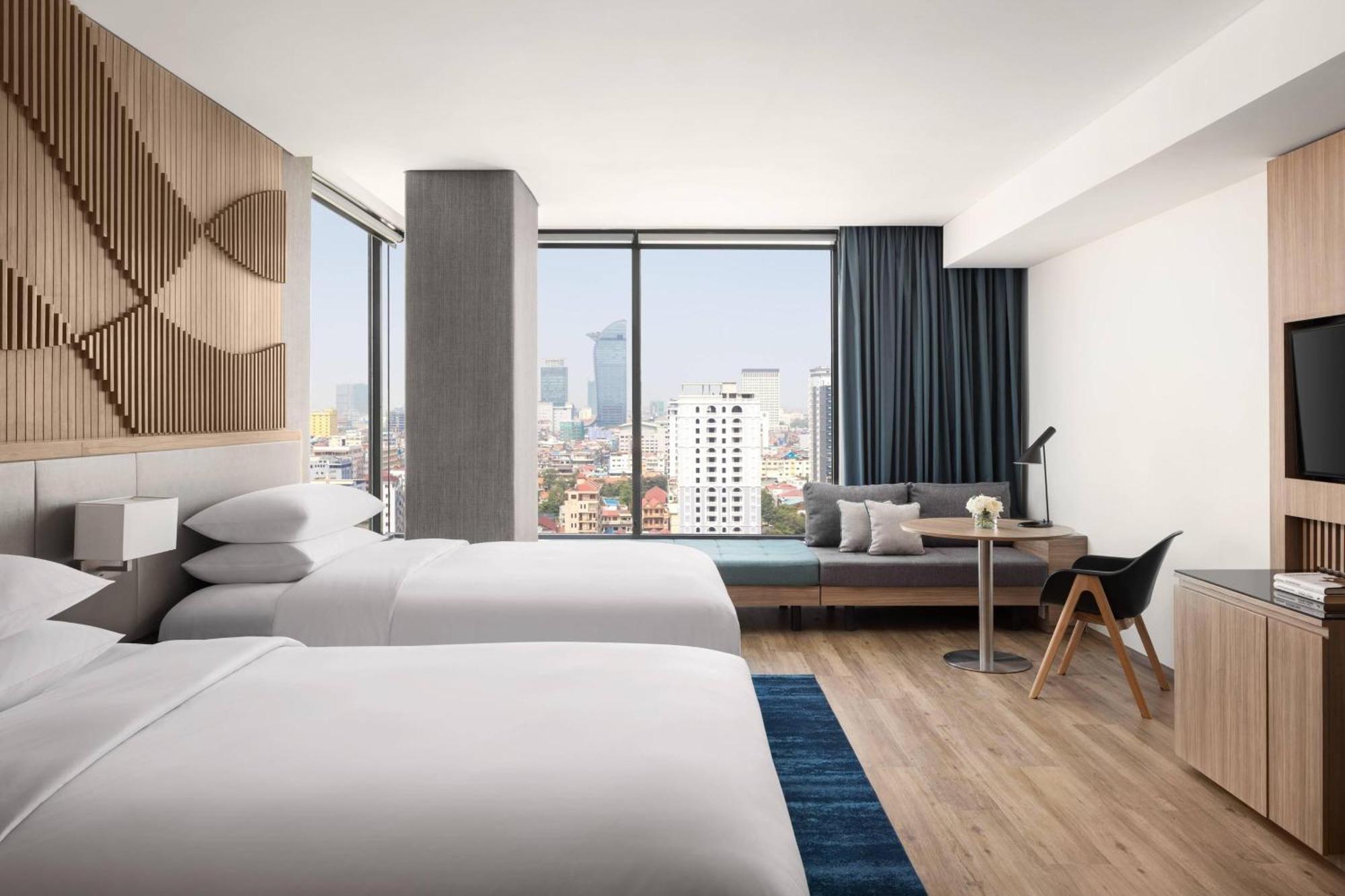 מלון Courtyard By Marriott פנום פן מראה חיצוני תמונה