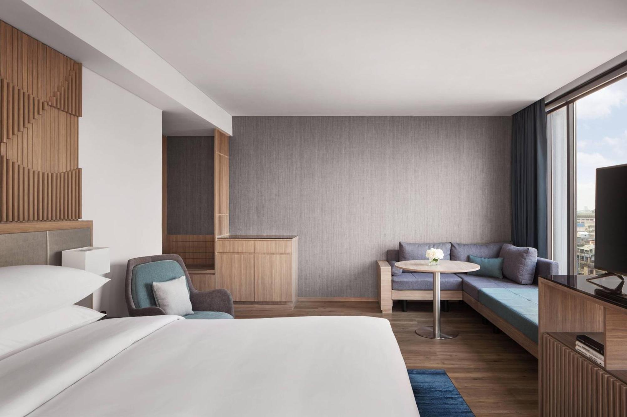 מלון Courtyard By Marriott פנום פן מראה חיצוני תמונה